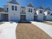 Coastline Townhome Beach Getaway - Located in Cedar Point, NC