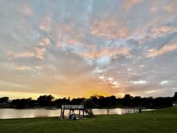 Waterfront Apartment w/boat lift in Swansboro. Beautiful dock deck views - kayak launch w/kayaks - boat lift. - Image 2