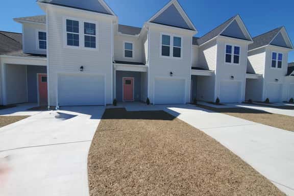 Coastline Townhome Beach Getaway - Located in Cedar Point, NC - Image 1