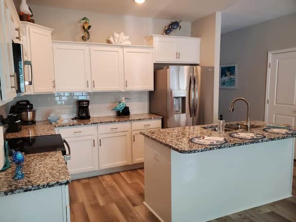Coastline Townhome Beach Getaway - Located in Cedar Point, NC - Image 4
