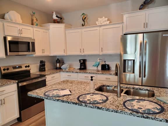 Coastline Townhome Beach Getaway - Located in Cedar Point, NC - Image 5
