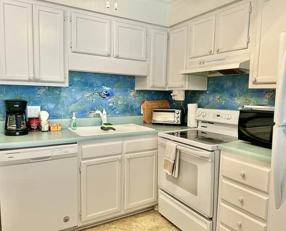 Condo in Atlantic Beach, NC - Hungerford's Haven - Image 3